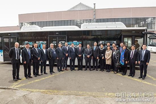 宇通添彩中国-中东欧国家地方领导人会议，首批保加利亚纯电动客车交付