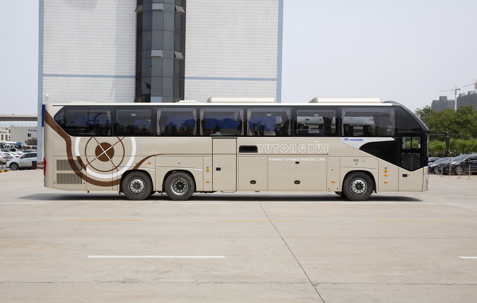 宇通客车高档公路客车zk6148hqb