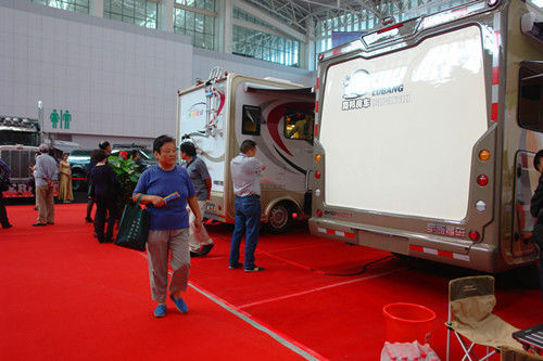 2014中国旅游产业博览会开幕 凯伦宾威带您走进房车新型旅游模式 2014中国旅游产业博览会开幕 凯伦宾威带您走进房车新型旅游模式