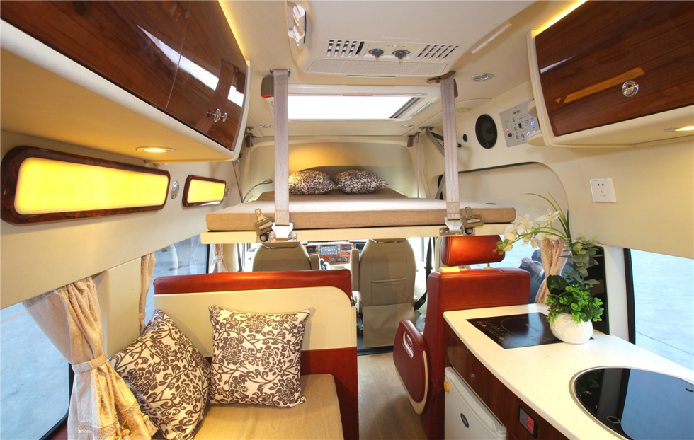 zk5040xlj1房车--升降床版